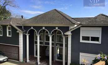 Imagem 2: Casa Estilo Neo Clássico Frente Mar em Cacupé