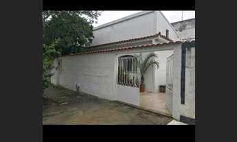 Imagem 3: Casa para venda possui 3<br> metros quadrados com 3 quartos