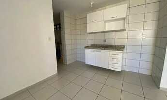 Imagem 3: Apartamento para aluguel tem 65 metros quadrados com 2 quartos em Ponta Verde - Maceió - A