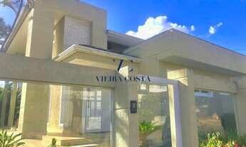 Imagem 2: Casa para aluguel e venda tem 987 metros quadrados com 5 quartos