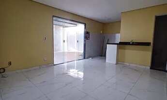 Imagem: Casa recém construída linear com 1 quarto