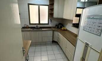 Imagem 4: Apartamento para aluguel e venda tem 92 metros quadrados com 3 quartos, andar alto e sol