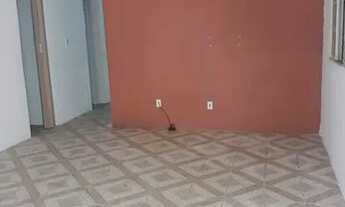 Imagem 2: VENDO CASA AMPLA!