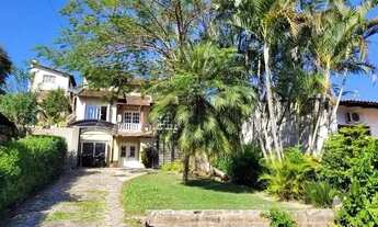 Imagem 2: Casa 4 dormitórios no bairro Tristeza