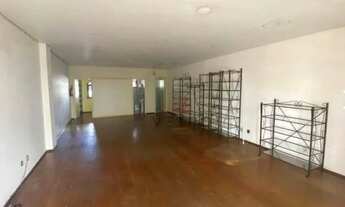 Imagem 2: Sala comercial no Centro de Gramado!