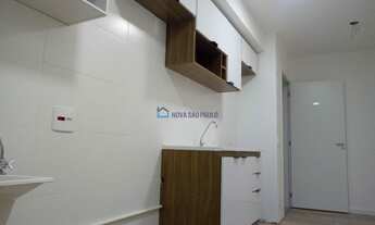 Imagem 4: Novo ao lado do Metrô Jabaquara