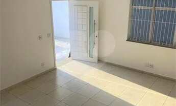 Imagem 7: Casa comercial em ótima localização