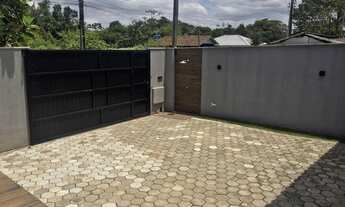 Imagem 3: Casa com piscina e amplo espaço de lazer no Itacolomi - Balneário Piçarras, SC