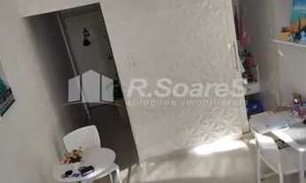 Imagem: APARTAMENTO COM TRÊS QUARTOS, NA RUA TELES