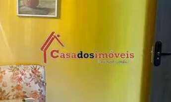 Imagem 4: Em frente a praça, 2/4, reformado, porteira fechada