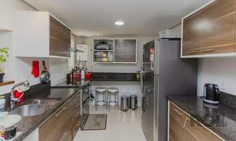 Imagem 7: Excelente casa em condomínio de 249m² com 03 dormitórios e 4 vagas