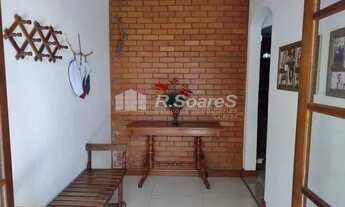 Imagem 5: CASA EXCEPCIONAL COM 5 QTOS , PISCINA ACEITANDO FINACIAMENTO E FGTS