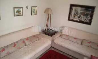 Imagem 7: CASA COM 5 QUARTOS, SENDO 2 SUÍTES, EM CAMPINHO, RUA CÂNDIDO BENÍCIO