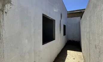 Imagem 3: IND CASA COM ÓTIMO ESPAÇO EXTERNO À VENDA NO BAIRRO JARDIM PRIMAVERA - MONTES CLAROS MG