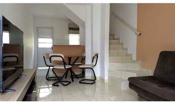 Imagem: Linda casa em local arborizado e próximo