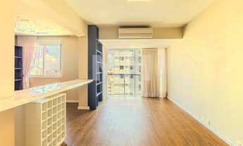 Imagem 2: Apartamento reformado com vista panorâmica