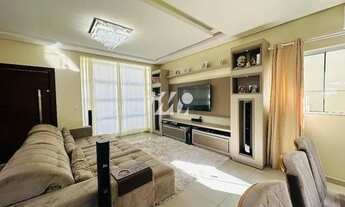 Imagem 4: Casa de Alto Padrão com 3 Dormitórios Sendo 1 Suíte