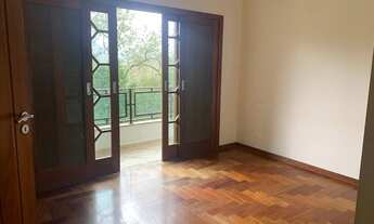 Imagem 4: Casa para venda possui 360 metros quadrados com 3 quartos em Roseira - Mairiporã - SP