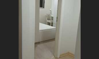 Imagem 4: Apartamento para venda possui 65 metros quadrados com 2 quartos em Botafogo - Rio de Janei