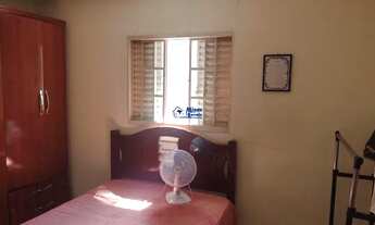 Imagem 5: CASA TÉRREA COM EDÍCULA Á VENDA NO JARDIM AMERICANO !! TERRENO PLANO, CASA COM 03 DORMITÓR