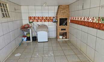 Imagem 7: Sobrado de esquina com área de lazer