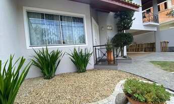 Imagem: Casa com 04 dormitórios sendo 01 suíte