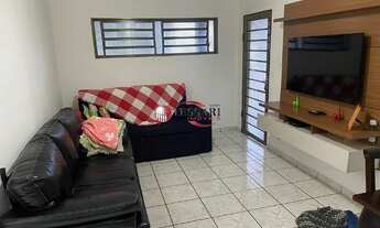 Imagem 2: Aluga casa Vila Maceno com 2 dormitórios, sala 2 ambientes, cozinha planejada, varanda, 3