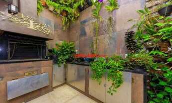 Imagem 4: * Lindo Sobrado Reformado de 4 Dormitórios sendo 2 Suítes com 2 Vagas de Garagem - 169m²