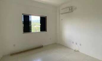 Imagem 6: Apartamento para aluguel possui 100 metros quadrados com 3 quartos em Lameiro - Crato - CE