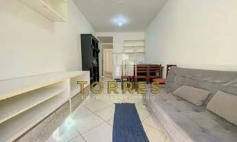 Imagem 2: Apartamento para locação anual com 1 quarto frente mar na Praia do Tombo no Guarujá - SP