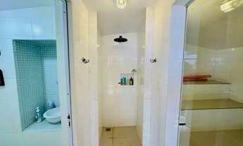 Imagem 4: Casa para venda possui 550 metros quadrados com 4 quartos em Barra da Tijuca - Rio de Jane