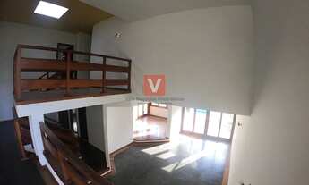 Imagem 4: Casa de condomínio sobrado para aluguel tem 580 metros quadrados com 5 quartos