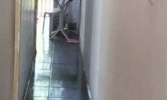 Imagem 4: Aluga-se Quarto com aluguel por R$380 /mês