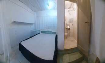 Imagem 2: Alugo kitnet no Leme/ copacabana mobiliada 1000 reais