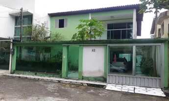 Imagem: Casa de condomínio para venda possui 200