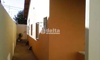 Imagem 7: Casa para aluguel, 3 quartos, 1 suíte, 4 vagas, Granada - Uberlândia/MG