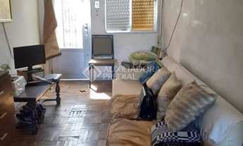 Imagem 3: PORTO ALEGRE - Casa Padrão - Partenon