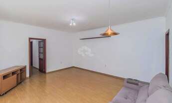 Imagem 5: Amplo apartamento de 93m² e 3 dormitórios, localizado a poucos passos da Redenção