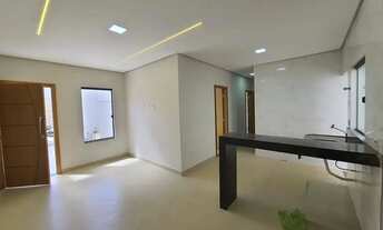 Imagem 7: Casa para Venda em Montes Claros, Carmelo, 3 dormitórios, 1 suíte, 2 banheiros, 2 vagas