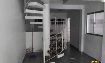 Imagem 3: CASA com 04 dormitórios no bairro Coloninha em Florianópolis SC