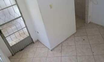 Imagem 6: Bangu centro - kitnet