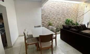 Imagem 7: Casa Residencial com 4 Quartos, 2 Vagas e Quintal no Parque Piauí - Teresina