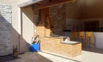 Imagem 3: Casa em condomínio fechado