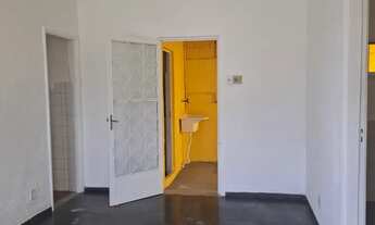 Imagem 7: Casa unica no terreno, terrea, vazia, pintada 2 frente para Angelica Mota..