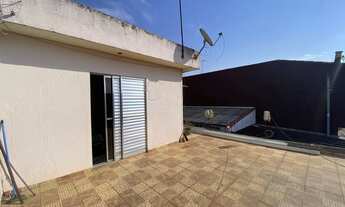 Imagem 2: Sobrado 138m² 2 Dormitórios 2 banheiros 2 vagas - Vila Urupês - Suzano