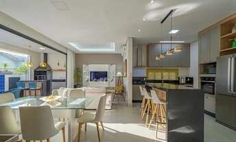 Imagem 4: Casa no condomínio Villa Romana para venda com 3 quartos, sendo 3 suítes , 181m²