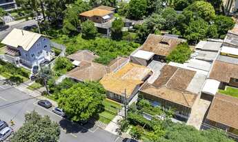 Imagem 3: Duas casas no Champagnat