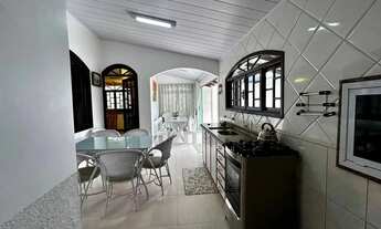 Imagem: Casa de alto padrão 3 dormitórios sendo