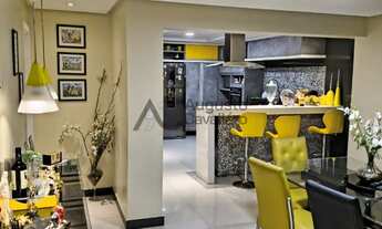 Imagem: Casa de alto padrão com 3 suítes, área