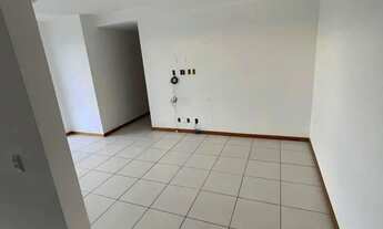 Imagem 2: Imóvel para venda possui 70 metros quadrados com 3 quartos em Itapuã - Salvador - BA